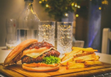 Food and Beverage Article Writer